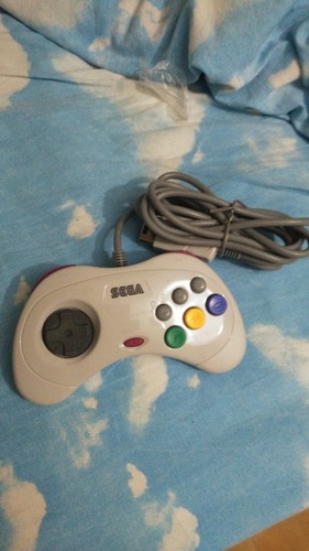 Controller-Joypad-Saturn-Bianc